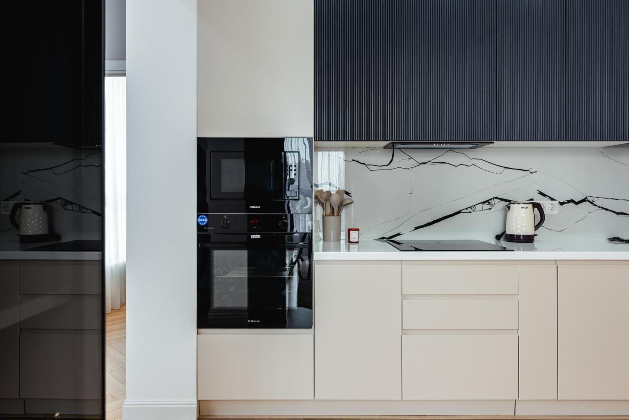 Apartment просторная 3-х комнатная в стиле сканди-минимализм