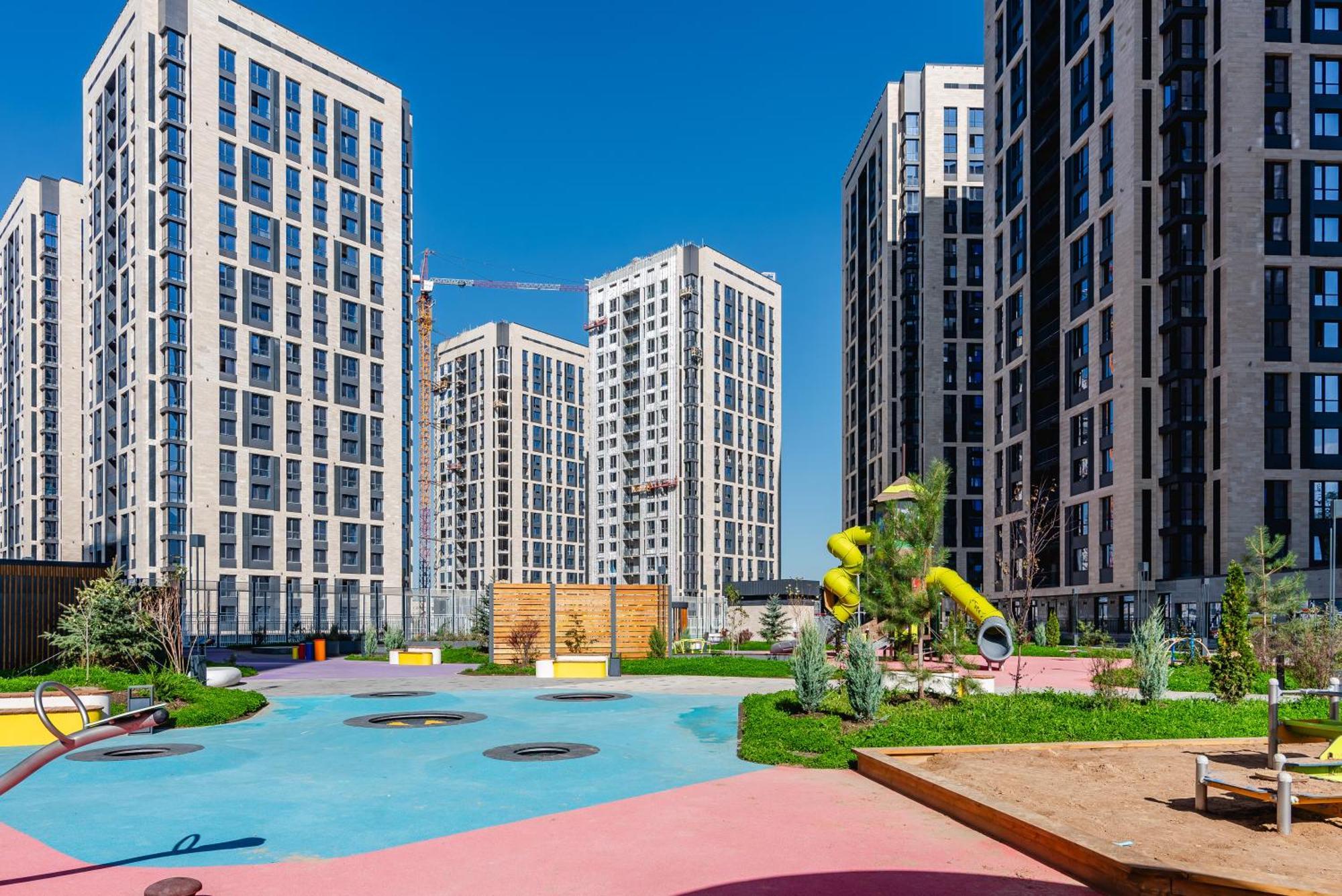 просторная 3-х комнатная в стиле сканди-минимализм Almaty