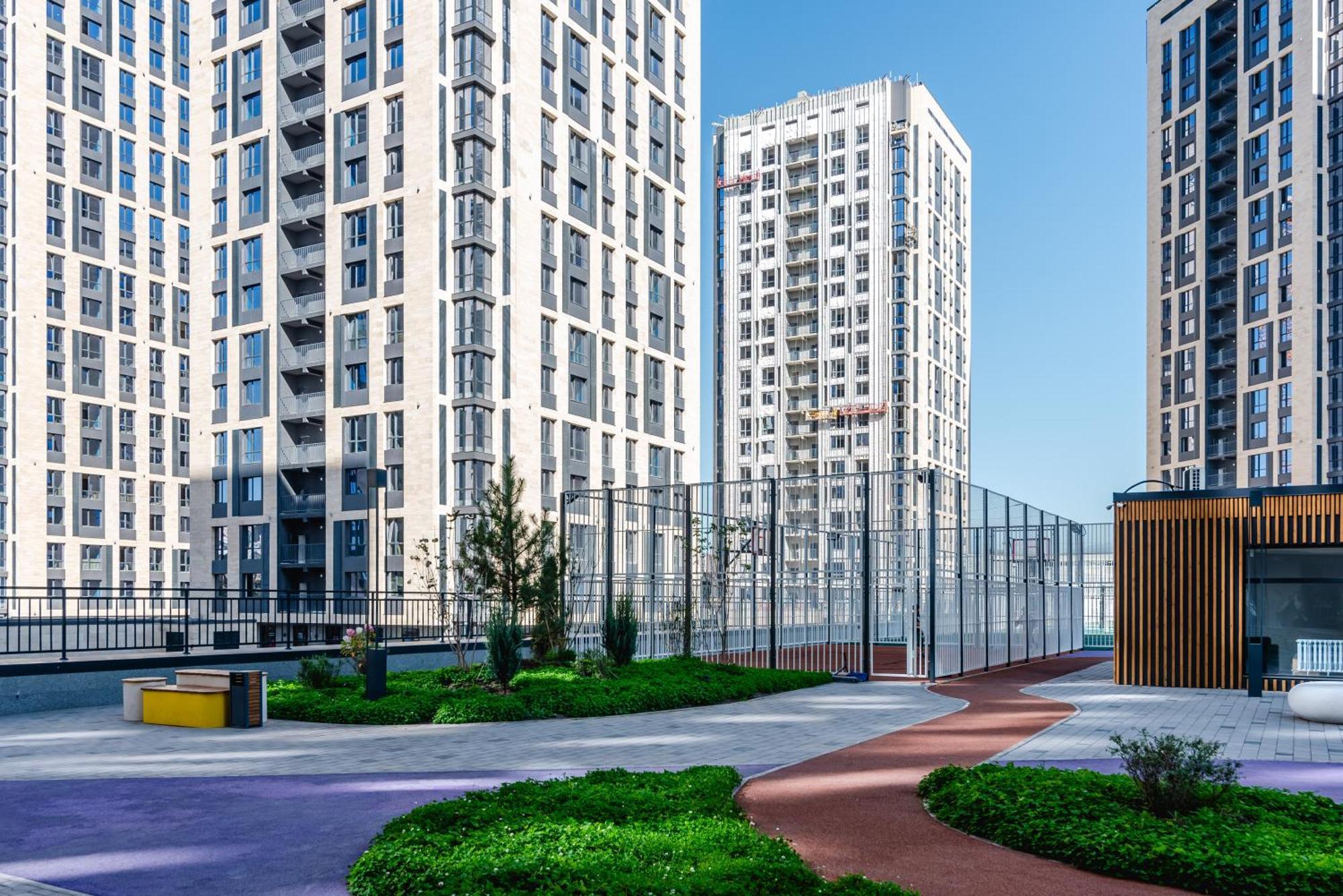 Apartment просторная 3-х комнатная в стиле сканди-минимализм